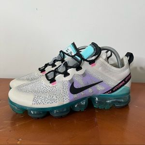 Nike vapormax dragonfruit mens 8.5 AR6631-009